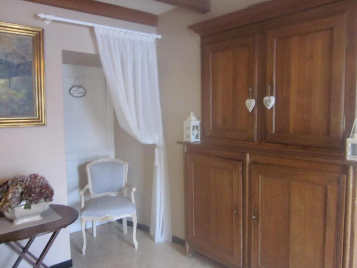 Chambres Au Calme En Ardenne Fauvillers Luaran gambar